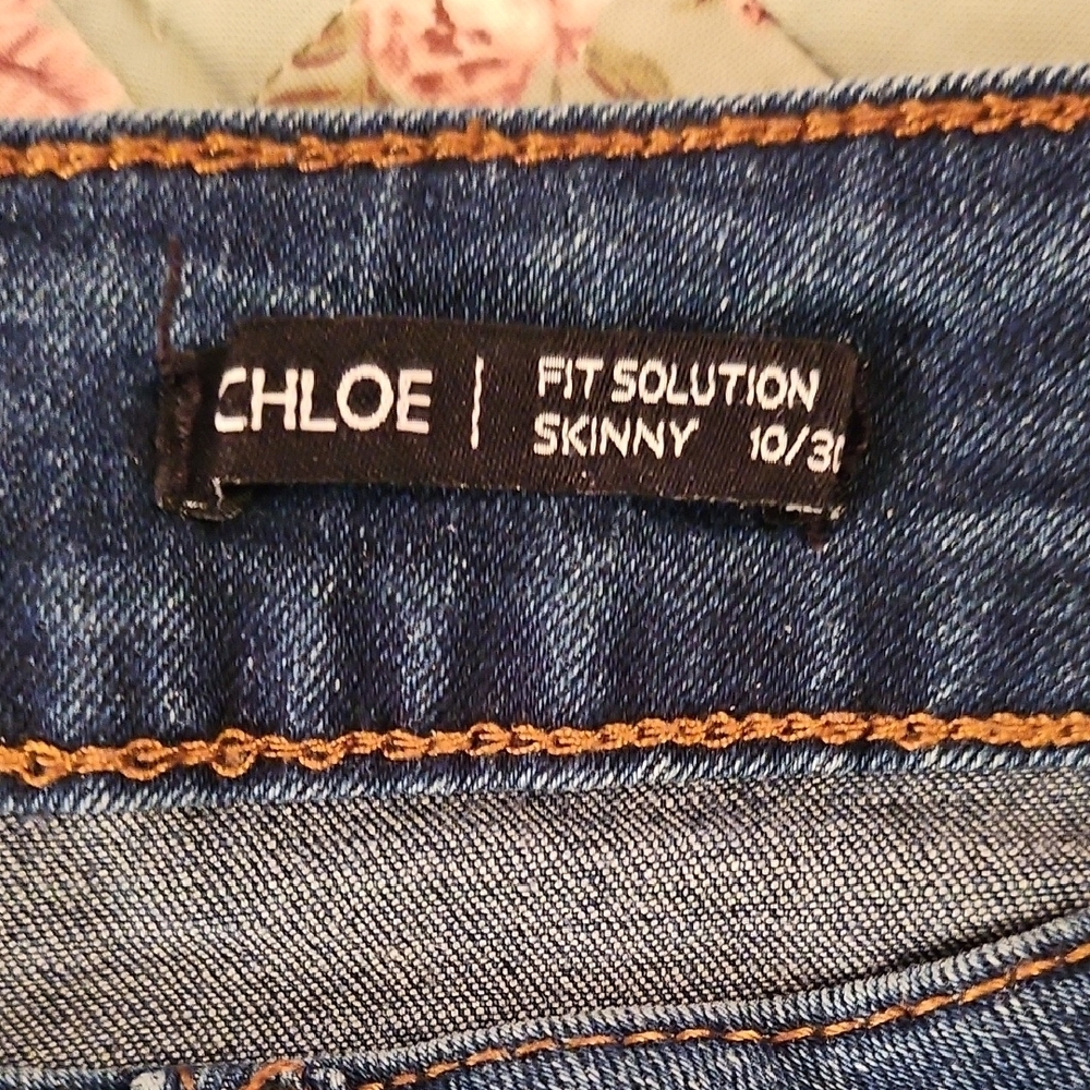 Tahari- Chloe - Fit Solution Skinny- Size 10/30 - Picture 9 of 10